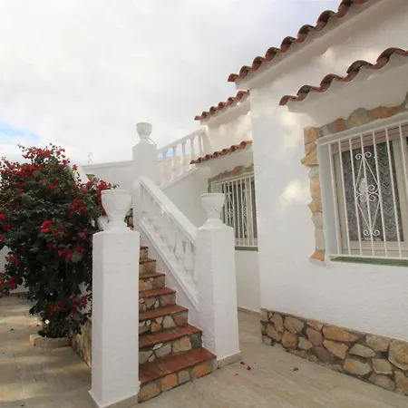 Villa Apart-rent Llobregat 0108 *