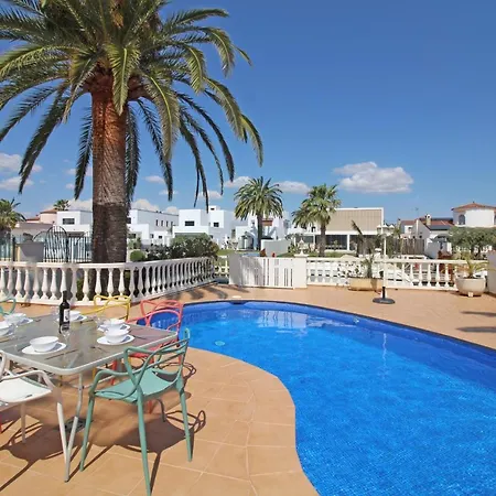 Apart-rent Llobregat 0108 Villa Ampuriabrava