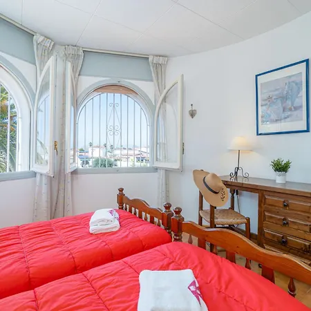 Villa Apart-rent Llobregat 0108