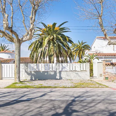 Villa Apart-rent Llobregat 0108